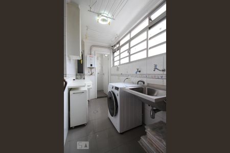 Apartamento à venda com 116m², 3 quartos e 1 vaga Apartamento à venda com 116m², 3 quartos e 1 vagaÁrea de Serviço