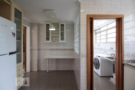 Apartamento à venda com 116m², 3 quartos e 1 vaga Apartamento à venda com 116m², 3 quartos e 1 vagaCozinha