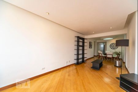 Sala de apartamento para alugar com 2 quartos, 75m² em Jardim Bela Vista, Santo André