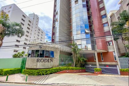 Apartamento para alugar com 75m², 2 quartos e 2 vagas Apartamento para alugar com 75m², 2 quartos e 2 vagasFachada