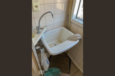 Apartamento para alugar com 64m², 2 quartos e 1 vagaÁrea de Serviço