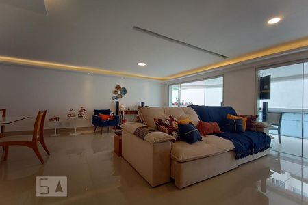Apartamento à venda com 150m², 3 quartos e 2 vagasSala de TV