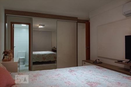 Apartamento à venda com 150m², 3 quartos e 2 vagasQuarto 3 - Suíte