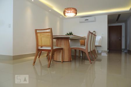 Apartamento à venda com 150m², 3 quartos e 2 vagasSala de Jantar