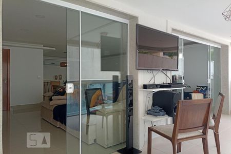 Apartamento à venda com 150m², 3 quartos e 2 vagasVaranda 