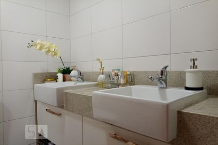 Apartamento à venda com 150m², 3 quartos e 2 vagasBanheiro da Suíte 3