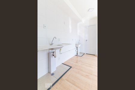 Apartamento para alugar com 35m², 2 quartos e sem vagaCozinha e Área de Serviço