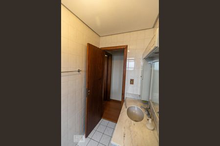 Apartamento à venda com 280m², 3 quartos e 2 vagasBanheiro do Corredor