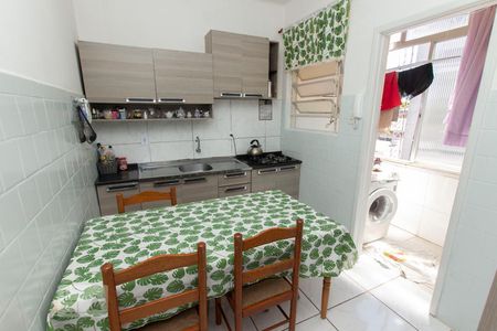 Apartamento à venda com 84m², 3 quartos e sem vagaCozinha