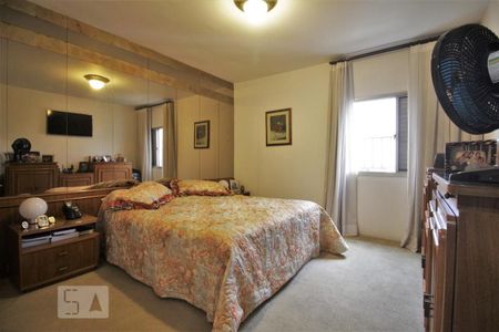 Apartamento à venda com 206m², 4 quartos e 4 vagasSuíte 3