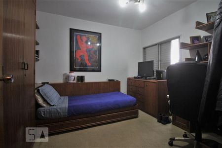 Apartamento à venda com 206m², 4 quartos e 4 vagasSuíte 2