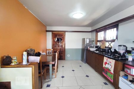 Casa à venda com 90m², 3 quartos e 2 vagasCozinha