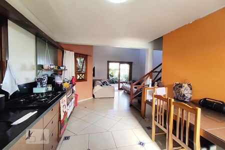 Casa à venda com 90m², 3 quartos e 2 vagasCozinha