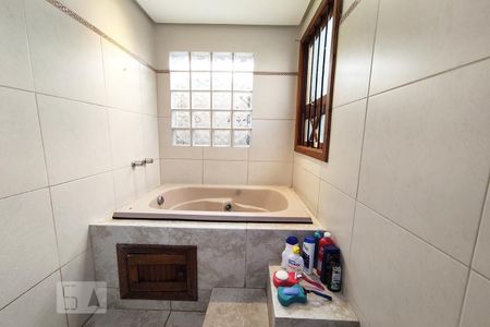 Casa à venda com 90m², 3 quartos e 2 vagasBanheiro