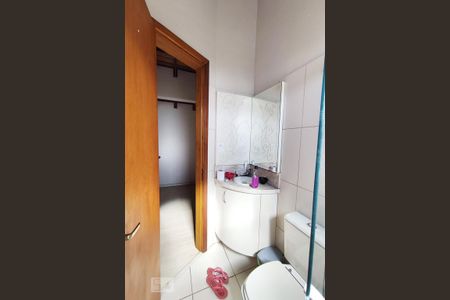 Casa à venda com 90m², 3 quartos e 2 vagasBanheiro 2