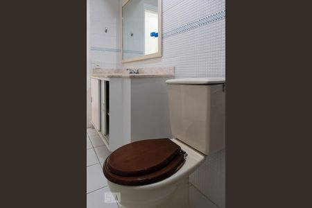 Apartamento à venda com 183m², 3 quartos e 2 vagasBanheiro social 