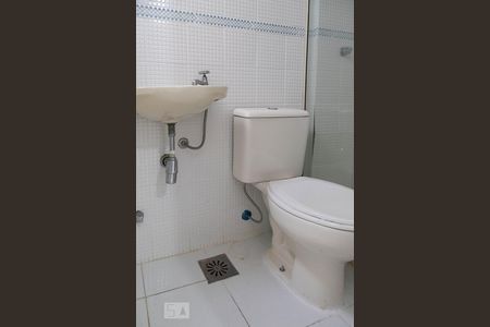 Apartamento à venda com 183m², 3 quartos e 2 vagasBanheiro quarto reversível 