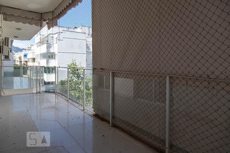 Apartamento à venda com 183m², 3 quartos e 2 vagasVaranda dos quartos 