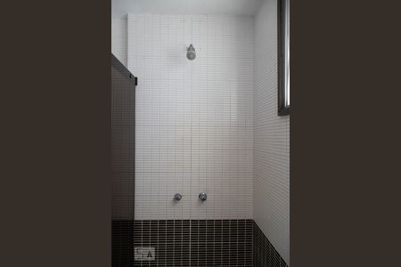 Apartamento à venda com 183m², 3 quartos e 2 vagasBanheiro da suíte 