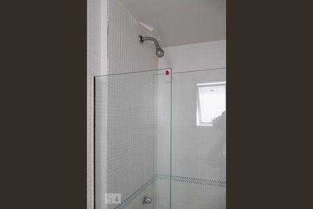 Apartamento à venda com 183m², 3 quartos e 2 vagasBanheiro quarto reversível 