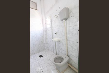 Casa para alugar com 40m², 2 quartos e sem vagaBanheiro