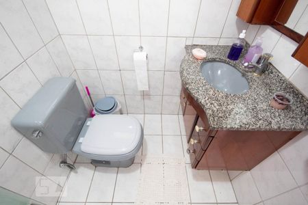 Apartamento à venda com 66m², 3 quartos e 1 vaga Apartamento à venda com 66m², 3 quartos e 1 vagaBanheiro