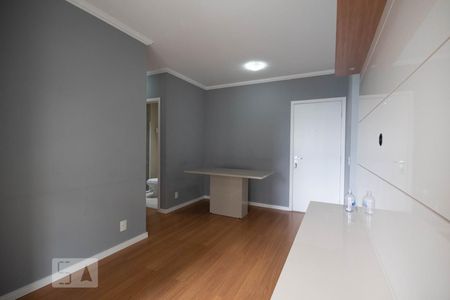 Sala de apartamento para alugar com 2 quartos, 62m² em Continental, Osasco