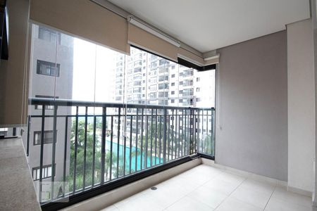 Sacada de apartamento para alugar com 2 quartos, 62m² em Continental, Osasco