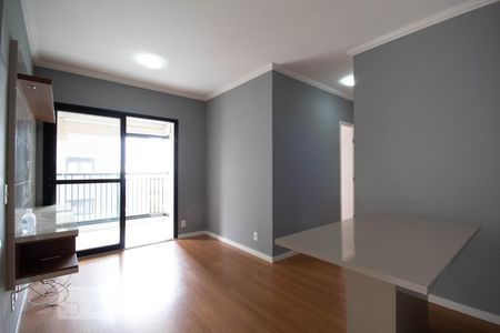 Sala de apartamento para alugar com 2 quartos, 62m² em Continental, Osasco