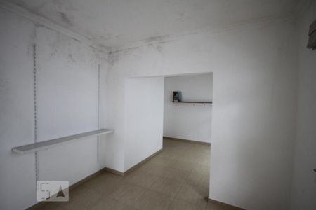 Casa à venda com 360m², 3 quartos e 5 vagasQuarto de Serviço