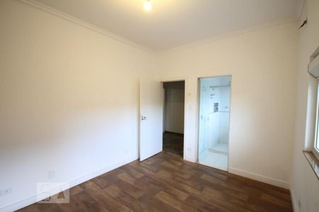 Casa à venda com 360m², 3 quartos e 5 vagasSuíte 2