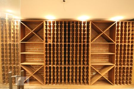 Casa à venda com 360m², 3 quartos e 5 vagasAdega