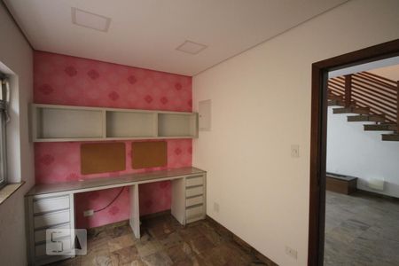 Escritório de casa à venda com 3 quartos, 360m² em Jardim da Gloria, São Paulo