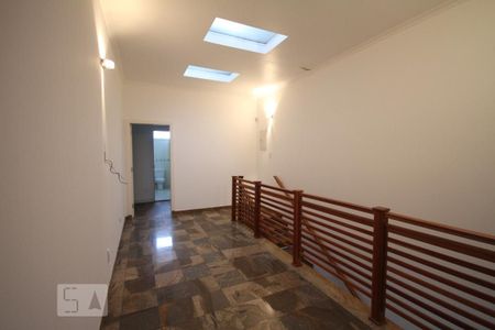 Casa à venda com 360m², 3 quartos e 5 vagasHall dos quartos
