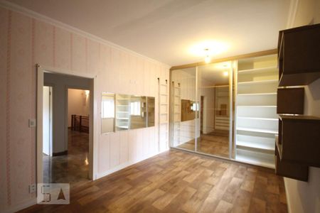 Casa à venda com 360m², 3 quartos e 5 vagasQuarto 