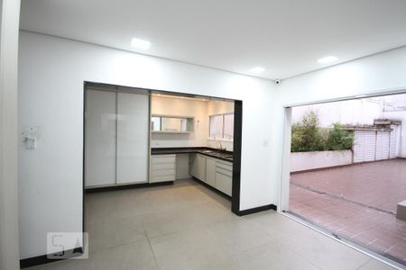 Casa à venda com 360m², 3 quartos e 5 vagasCozinha