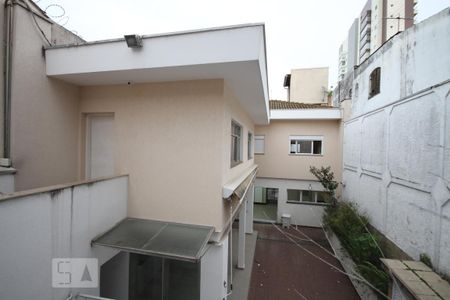 Casa à venda com 360m², 3 quartos e 5 vagasVista do quintal