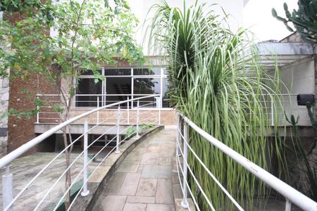 Casa à venda com 360m², 3 quartos e 5 vagasFrente da casa