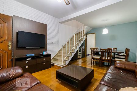Sala de casa para alugar com 2 quartos, 110m² em Vila Moraes, São Paulo