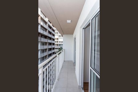 Studio à venda com 29m², 1 quarto e sem vagaVaranda