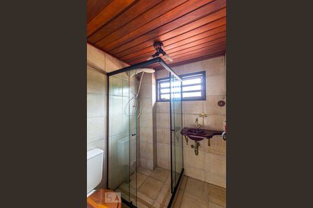 Apartamento à venda com 434m², 5 quartos e 3 vagas Apartamento à venda com 434m², 5 quartos e 3 vagasBanheiro da Suite 2