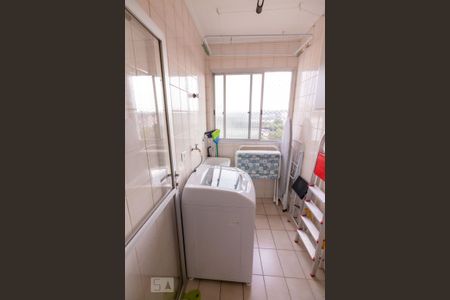 Apartamento à venda com 60m², 2 quartos e 1 vaga Apartamento à venda com 60m², 2 quartos e 1 vagaLavanderia