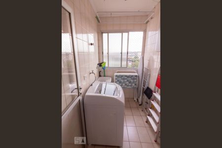 Apartamento à venda com 60m², 2 quartos e 1 vaga Apartamento à venda com 60m², 2 quartos e 1 vagaLavanderia