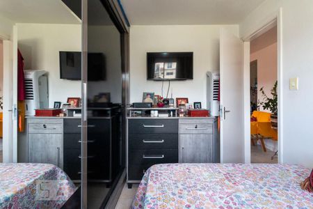 Quarto 1 de apartamento para alugar com 2 quartos, 50m² em Itaquera, São Paulo