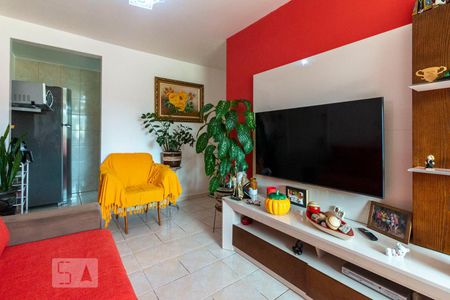 Sala de apartamento para alugar com 2 quartos, 50m² em Itaquera, São Paulo