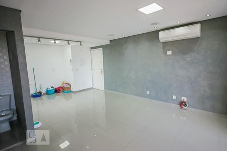 Sala de apartamento à venda com 2 quartos, 80m² em Vila Sônia, São Paulo