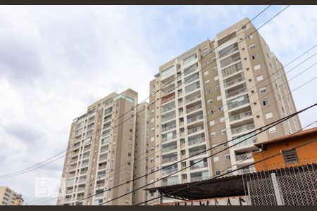 Apartamento à venda com 80m², 2 quartos e 1 vagaFachada