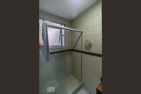 Banheiro de apartamento à venda com 2 quartos, 50m² em Cidade Baixa, Porto Alegre