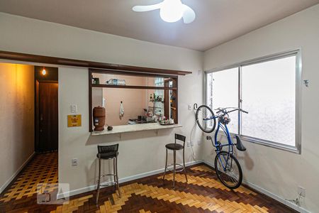 Sala de apartamento à venda com 2 quartos, 50m² em Cidade Baixa, Porto Alegre