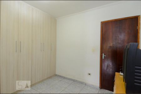 Casa à venda com 140m², 3 quartos e 2 vagas Casa à venda com 140m², 3 quartos e 2 vagasQuarto 3